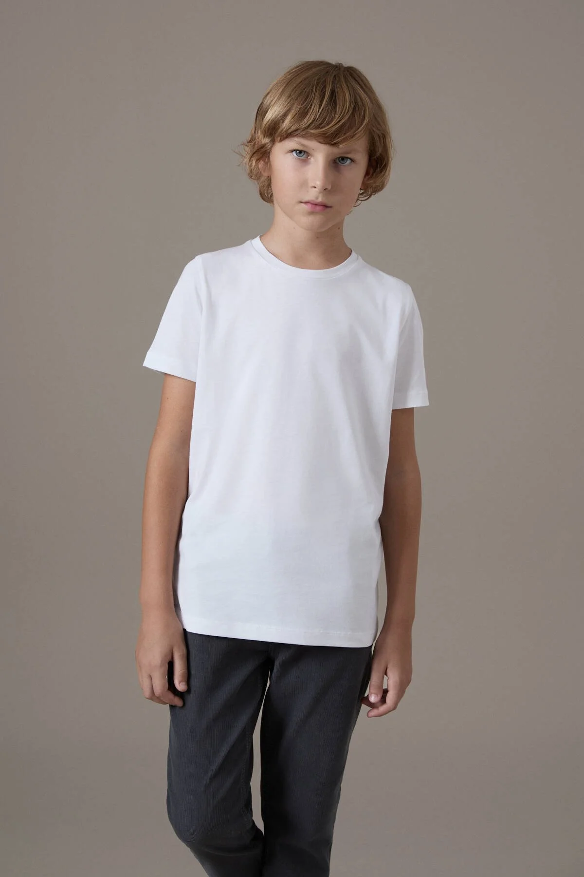 Hemington - Beyaz Bisiklet Yaka Basic Çocuk T-Shirt (1)
