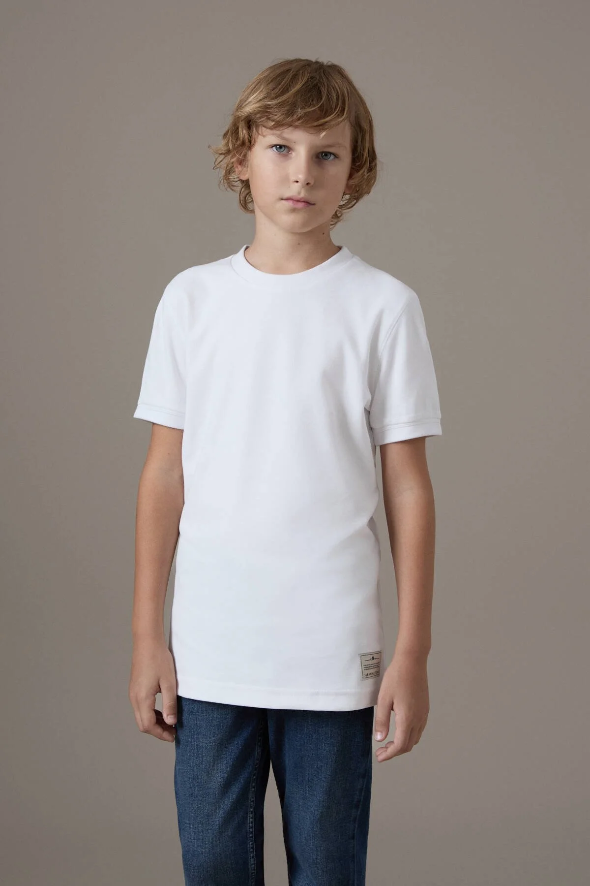 Hemington - Bisiklet Yaka Rahat Resim Saf Pamuk Beyaz Çocuk T-Shirt (1)