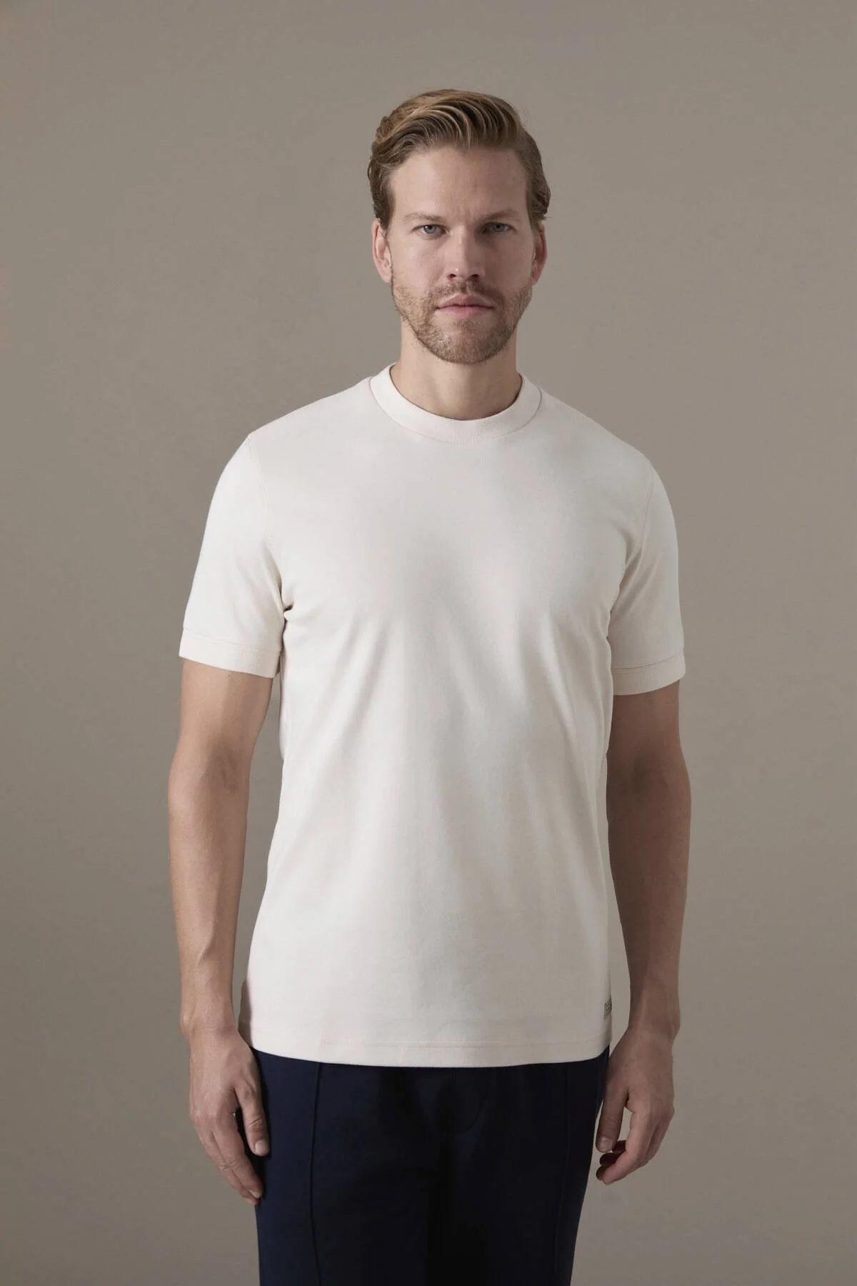 Hemington - Brushed Pamuk Rahat Kesim Bisiklet Yaka Bej T-Shirt (3)