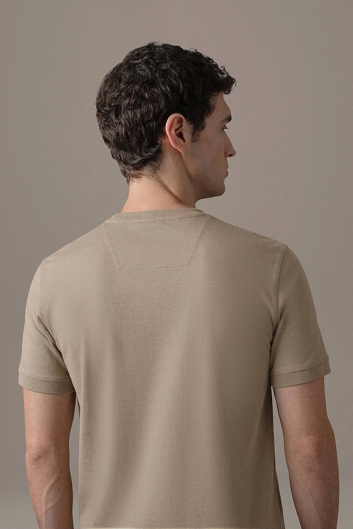 Hemington - Brushed Pamuk Rahat Kesim Bisiklet Yaka Vizon Rengi T-Shirt (4)