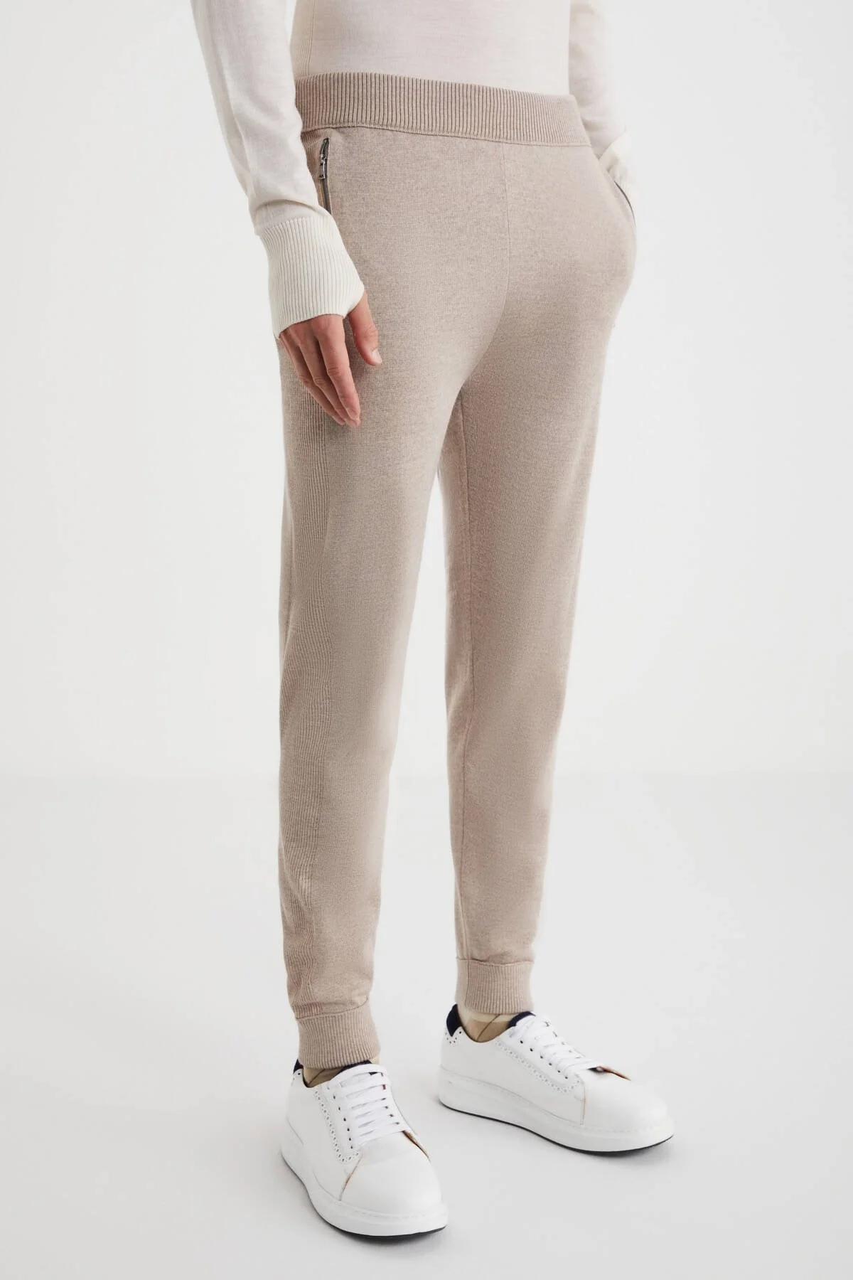 Hemington - Camel Merino Yün Activewear Şerit Detaylı Triko Pantolon (1)