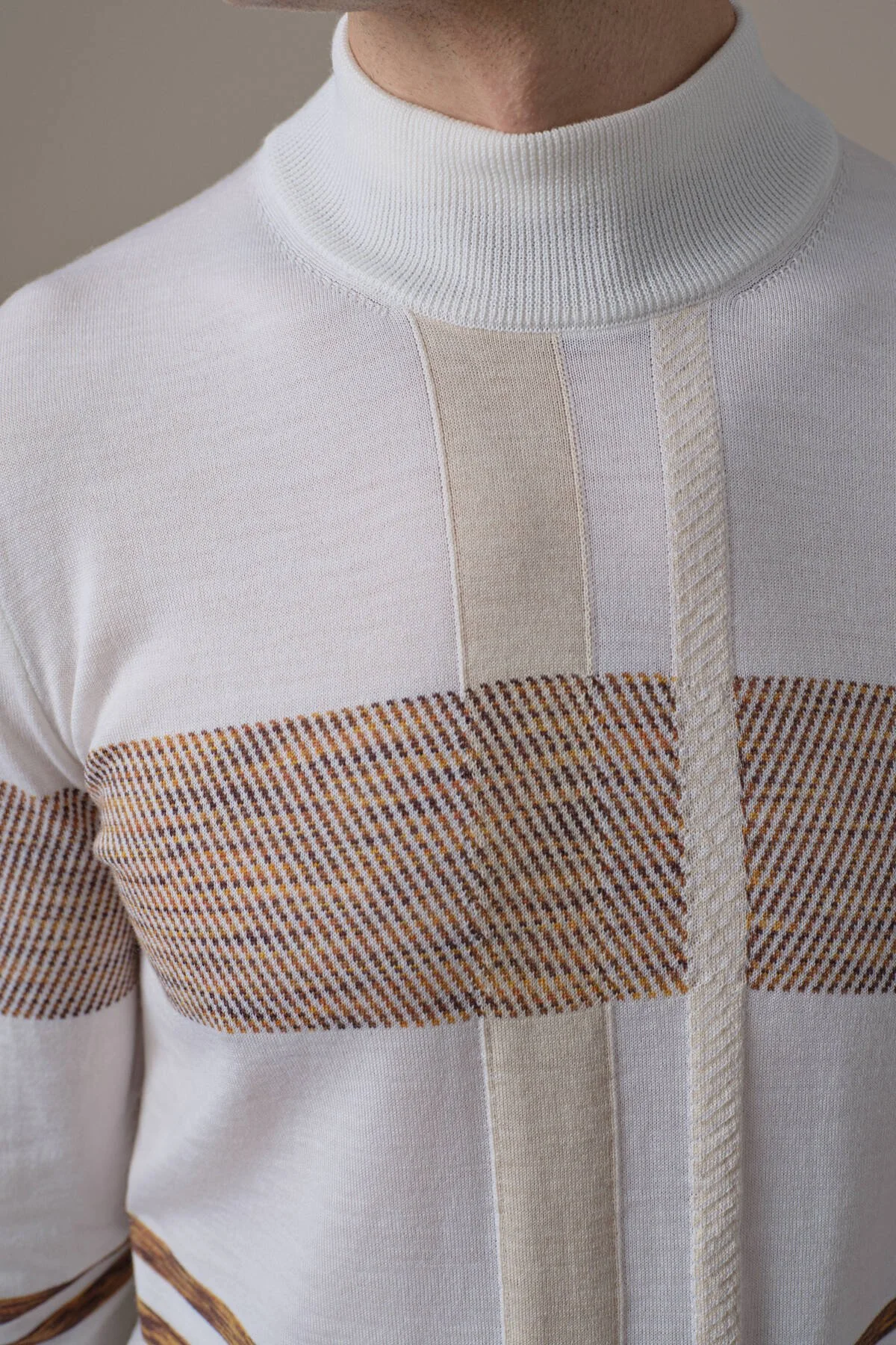 Hemington - Extrafine Merino Lupetto Yaka Tartan Desen Ekru Triko (3)