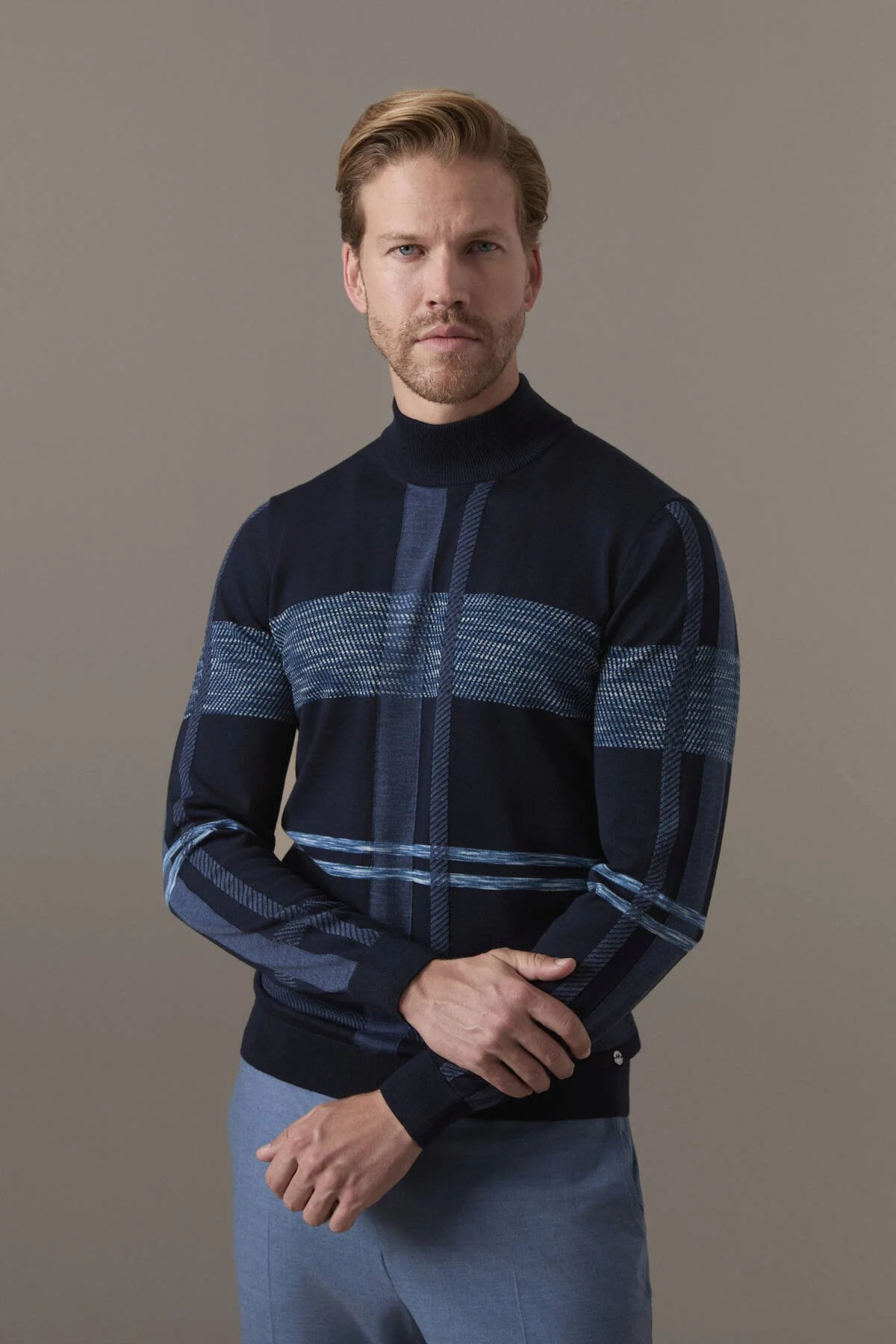 Hemington - Extrafine Merino Lupetto Yaka Tartan Desen Lacivert Triko (1)