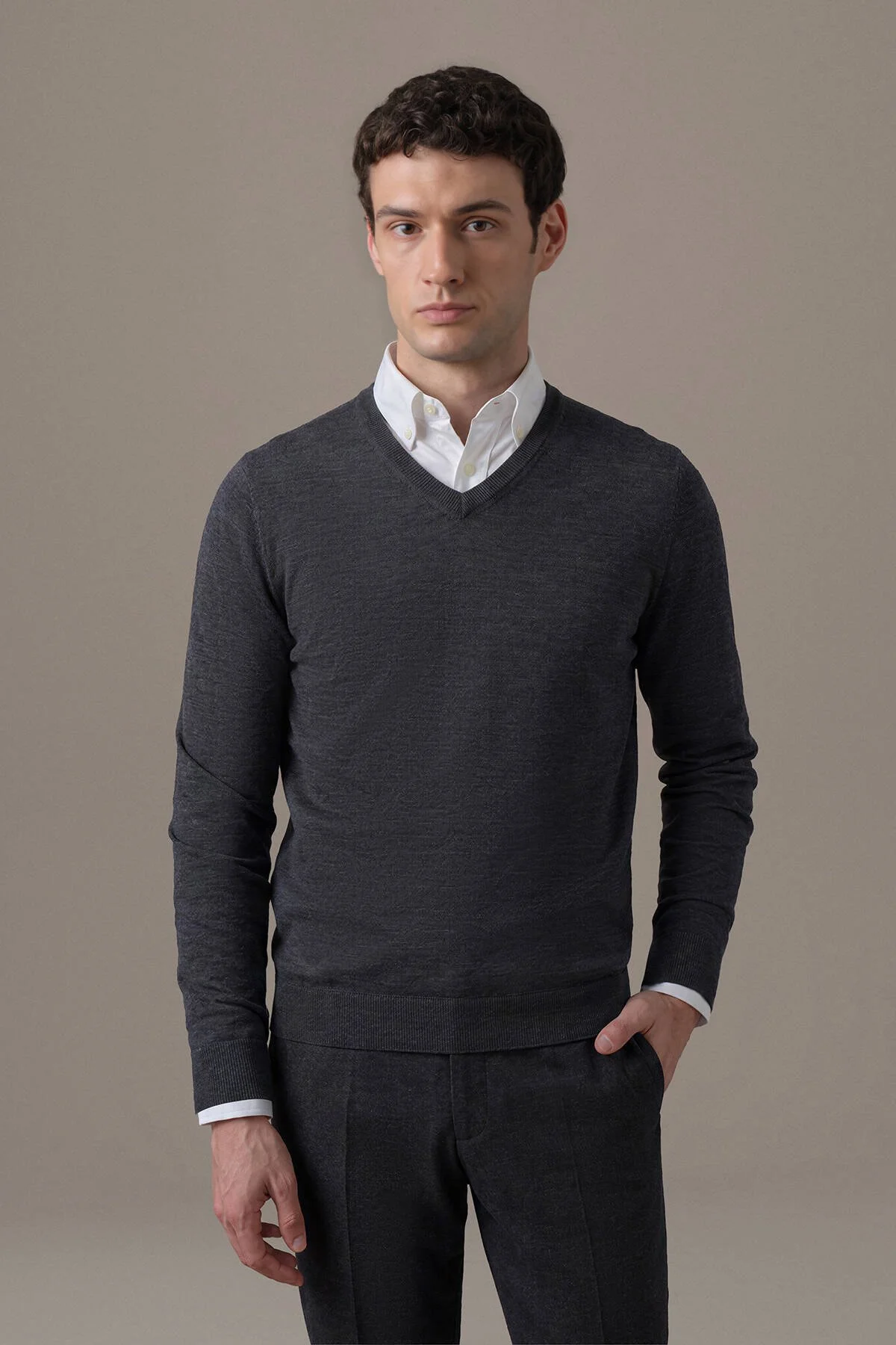 Hemington - Extrafine Merino V Yaka Antrasit Triko (1)