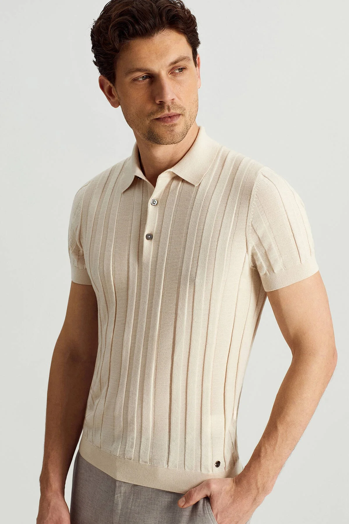 Hemington - Extrafine Merino Yün-Pamuk Karışım Üç Düğme Açık Bej Triko Polo (1)