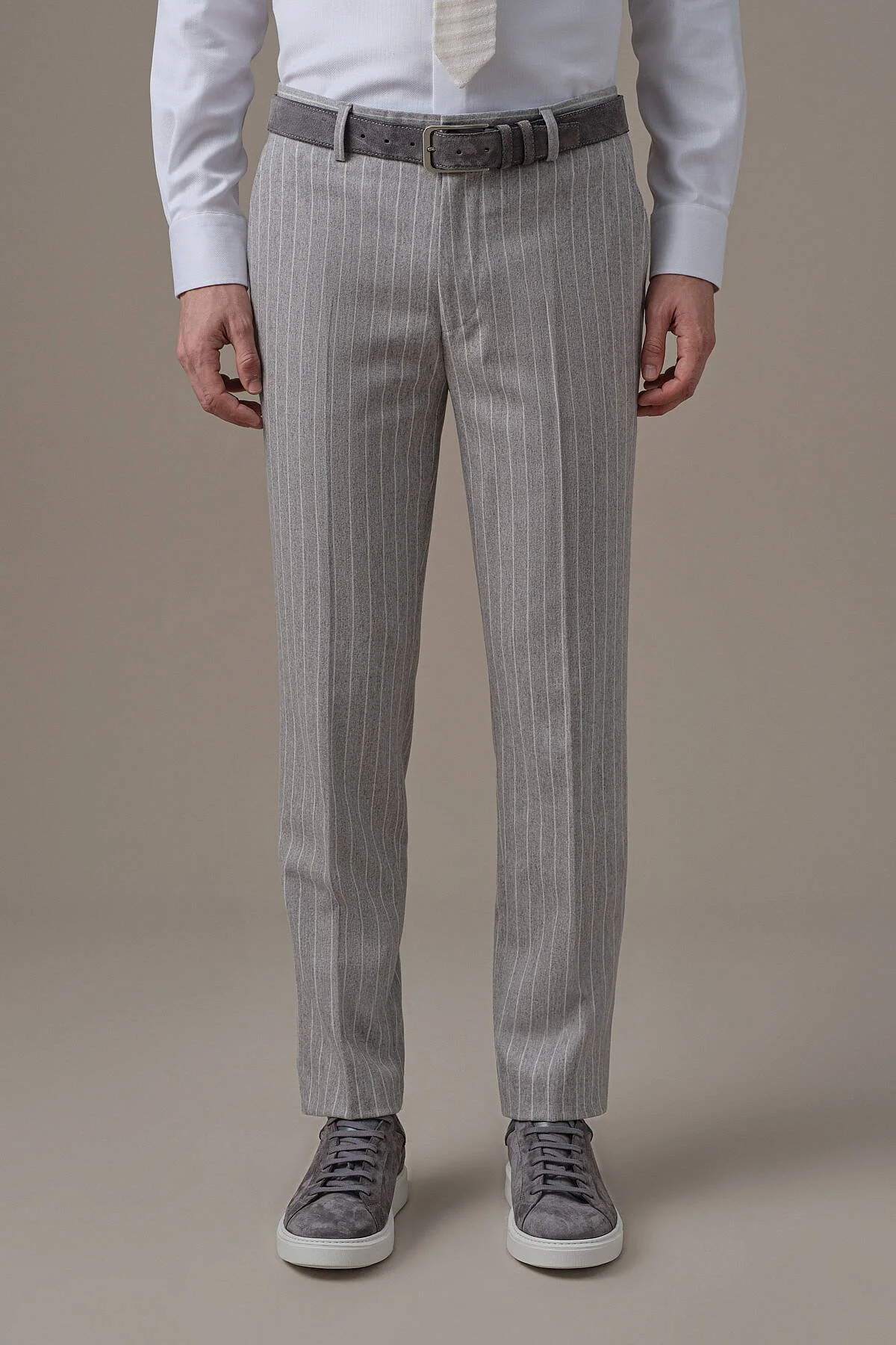 Hemington - Gri Beyaz Chalkstripe Desen Flanel Pantolon (1)
