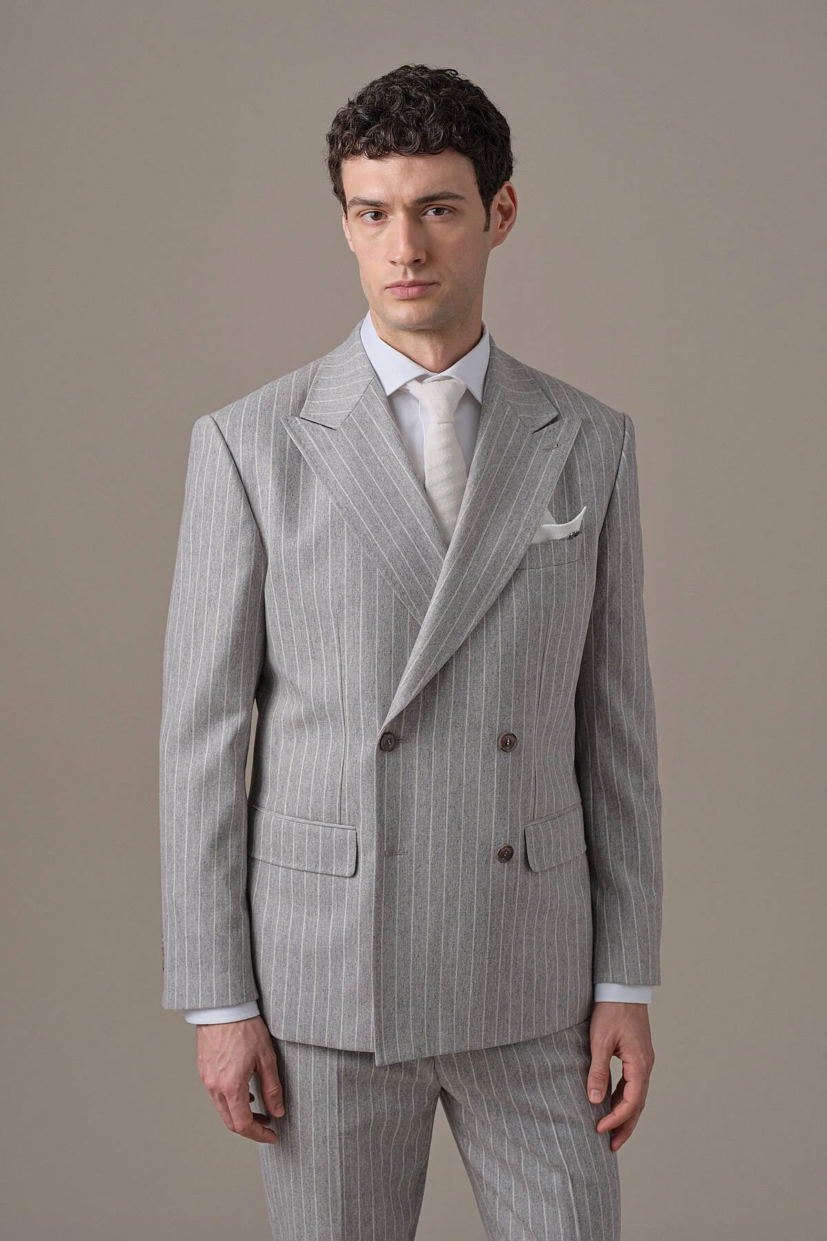 Hemington - Gri Beyaz Chalkstripe Desen Kruvaze Ceket (1)