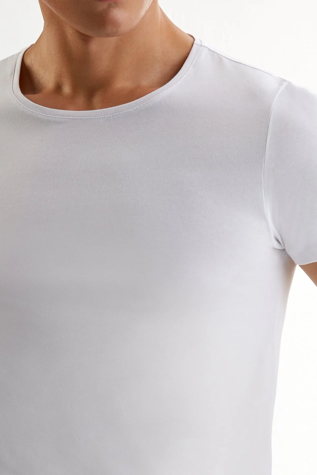 Hemington - İkili Beyaz İç Giyim T-Shirt Seti (2)