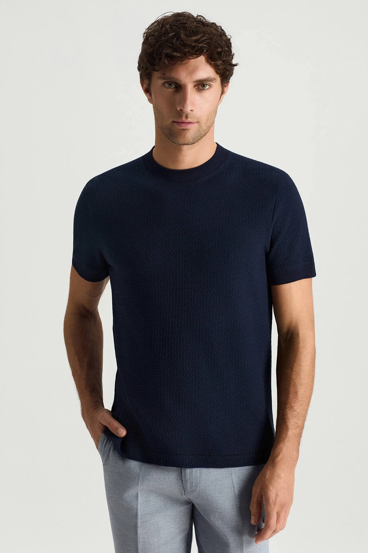 Hemington - Jakar Desen Saf Pamuk Bisiklet Yaka Lacivert T-Shirt (1)