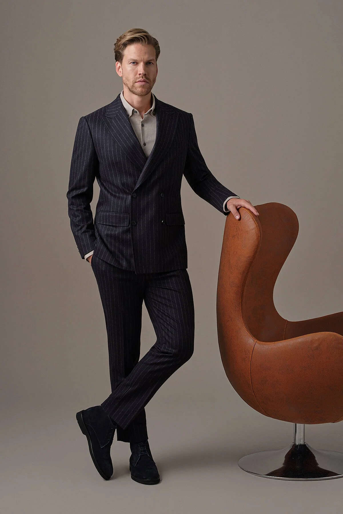 Hemington - Lacivert Beyaz Chalkstripe Desen Kruvaze Ceket (1)