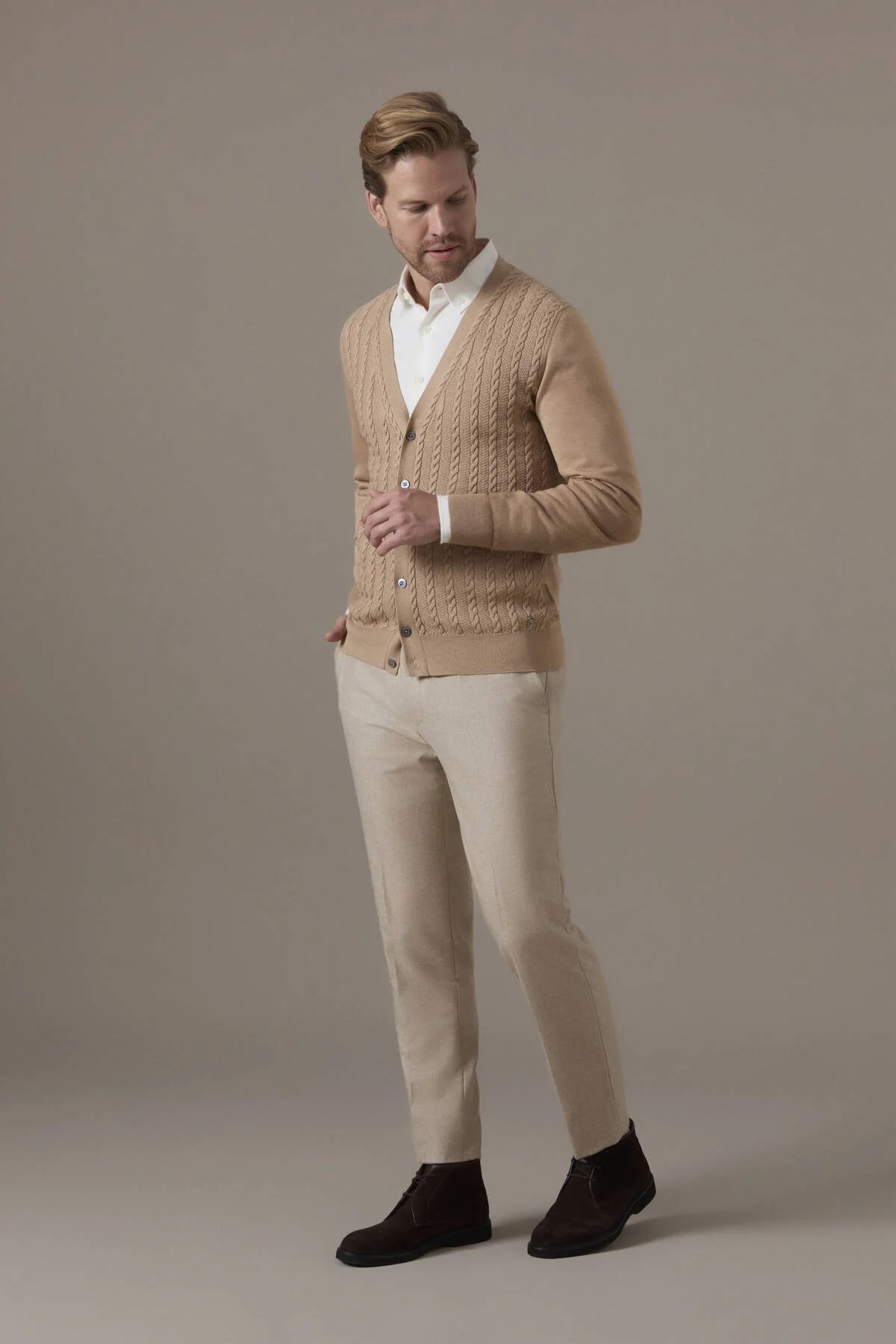 Hemington - Merino Yün İpek Karışım Örgü Desenli Camel Hırka (2)