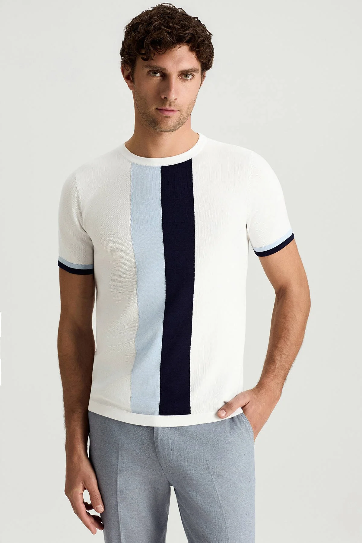 Hemington - Merserize Pamuk Blok Detaylı Bisiklet Yaka Beyaz-Mavi Triko T-Shirt (1)