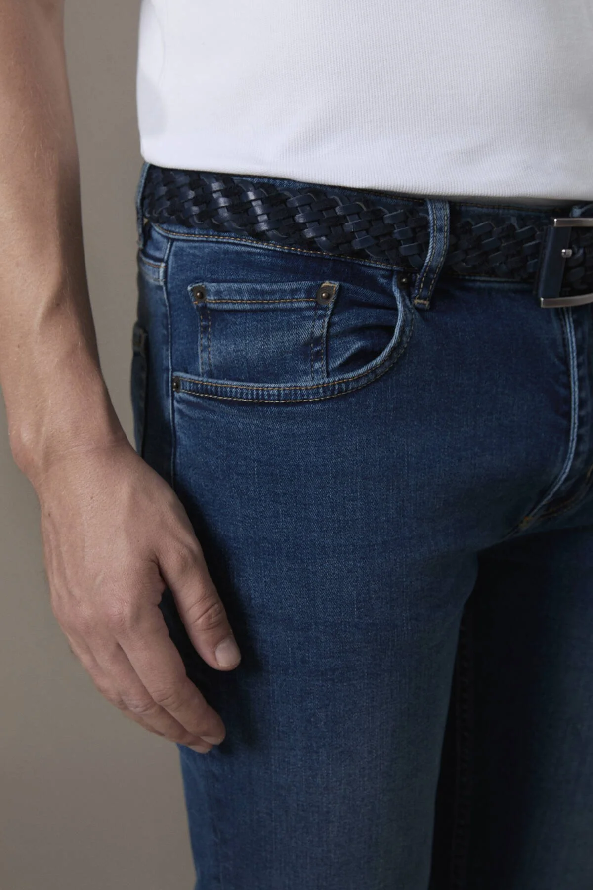 Hemington - Pamuk Karışım Slim Fit Lacivert Taşlanmış Denim Pantolon (3)