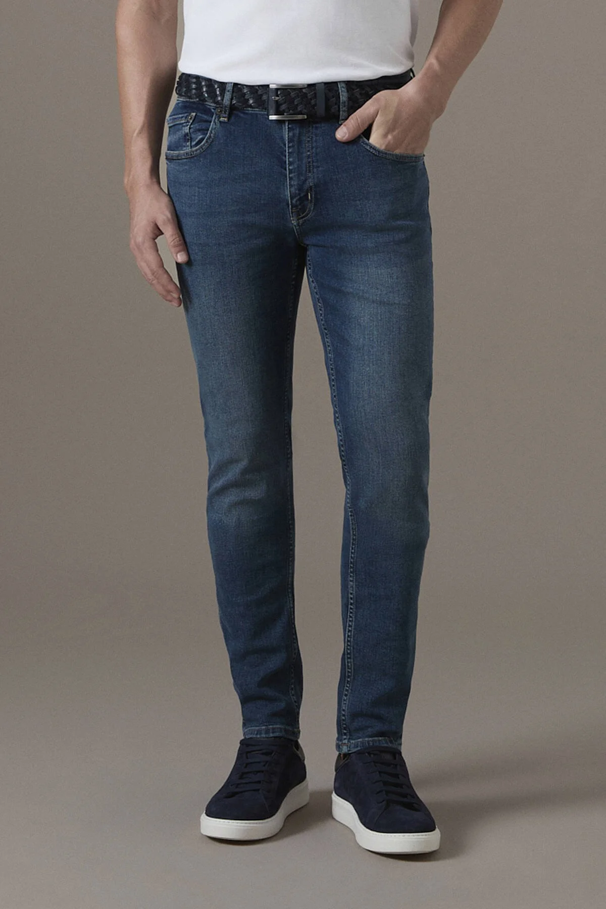 Hemington - Pamuk Karışım Slim Fit Lacivert Taşlanmış Denim Pantolon (1)