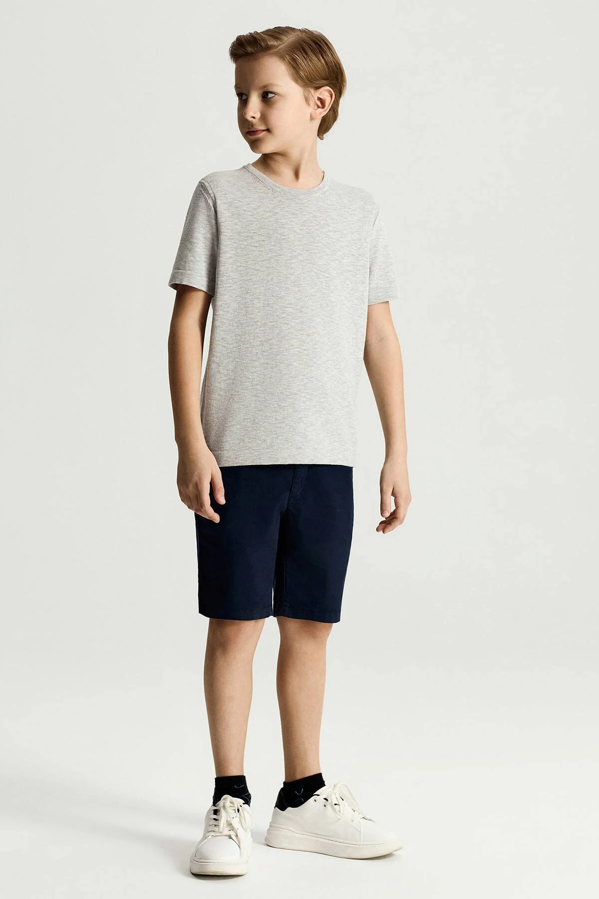 Hemington - Saf Pamuk Bisiklet Yaka Gri Çocuk Triko T-Shirt (3)