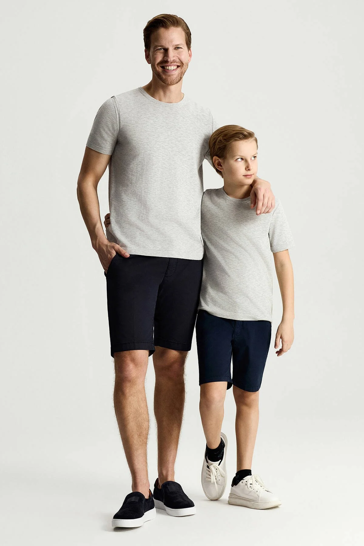 Hemington - Saf Pamuk Bisiklet Yaka Gri Çocuk Triko T-Shirt (2)