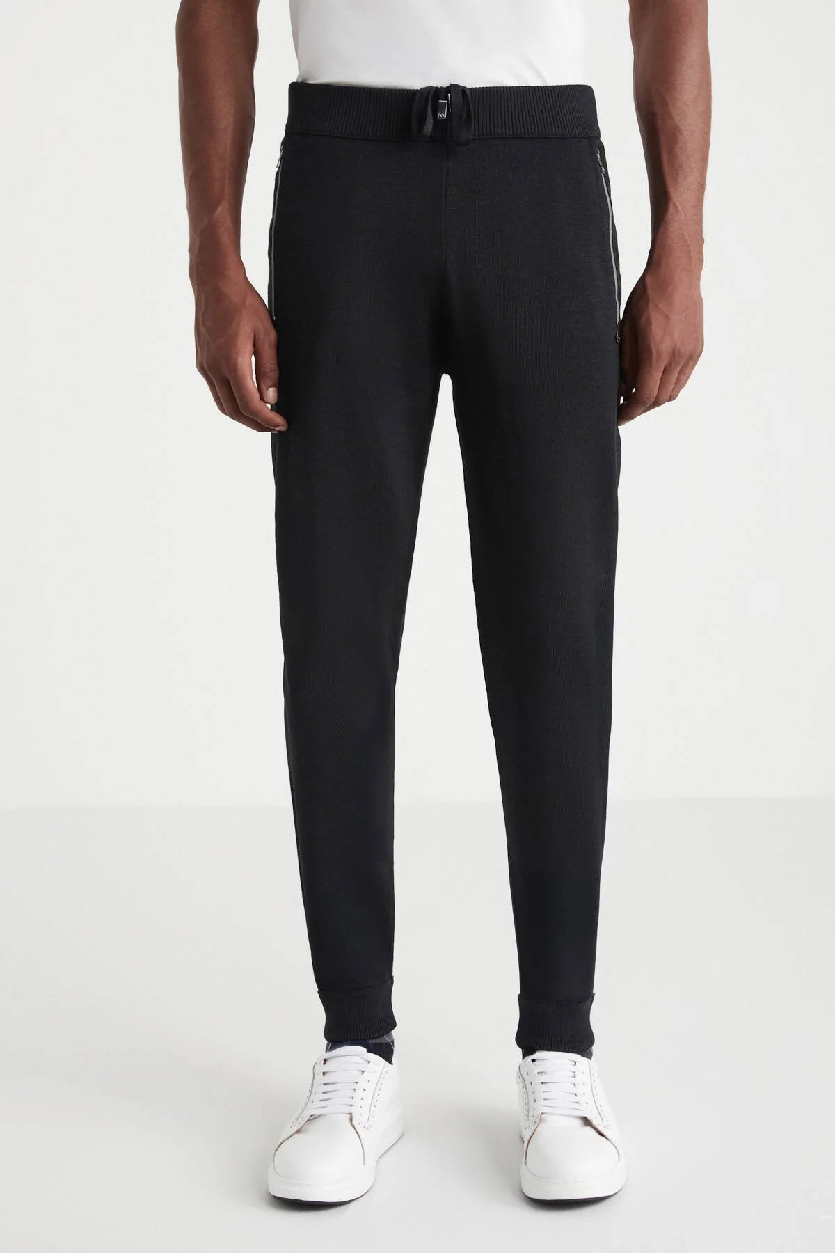 Hemington - Siyah Merino Yün Activewear Şerit Detaylı Triko Pantolon (1)