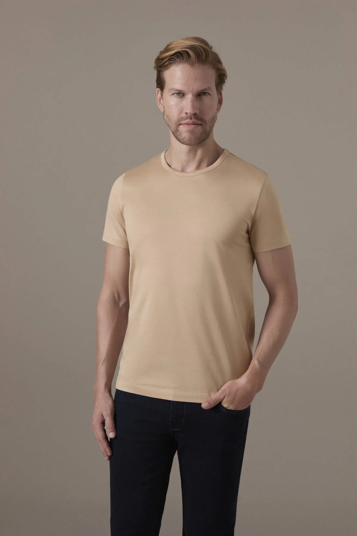 Hemington - Superfine Pamuk Bisiklet Yaka Kum Rengi Basic T-Shirt (1)