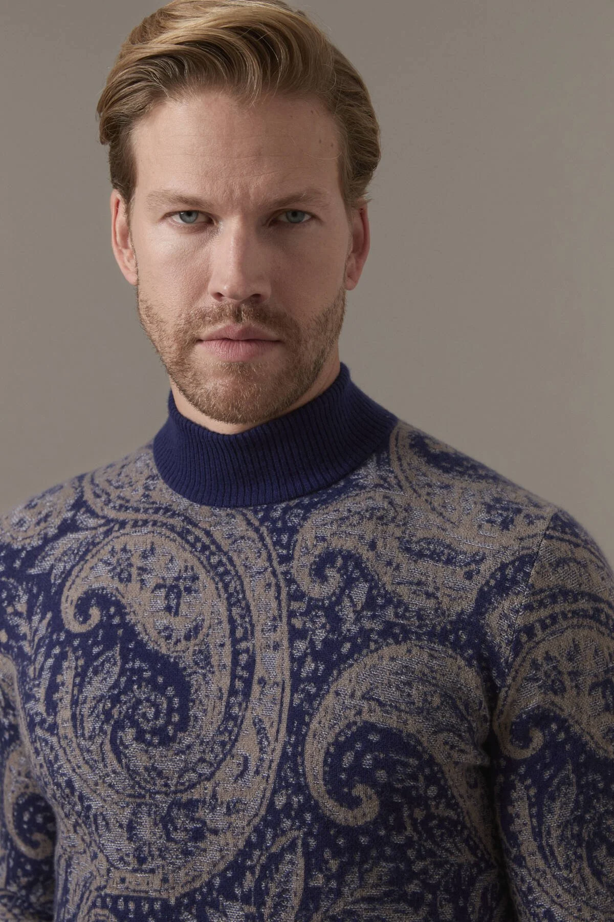 Hemington - Ultrafine Kaşmir Lupetto Yaka Paisley Desen Lacivert-Camel Kazak (3)