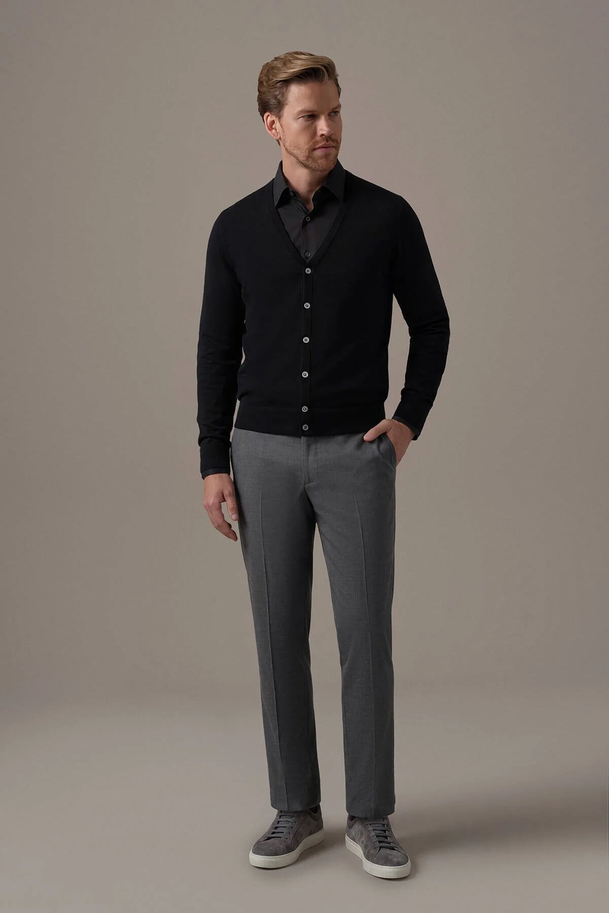Hemington - Ultrafine Merino Yünü Siyah Triko Hırka (2)