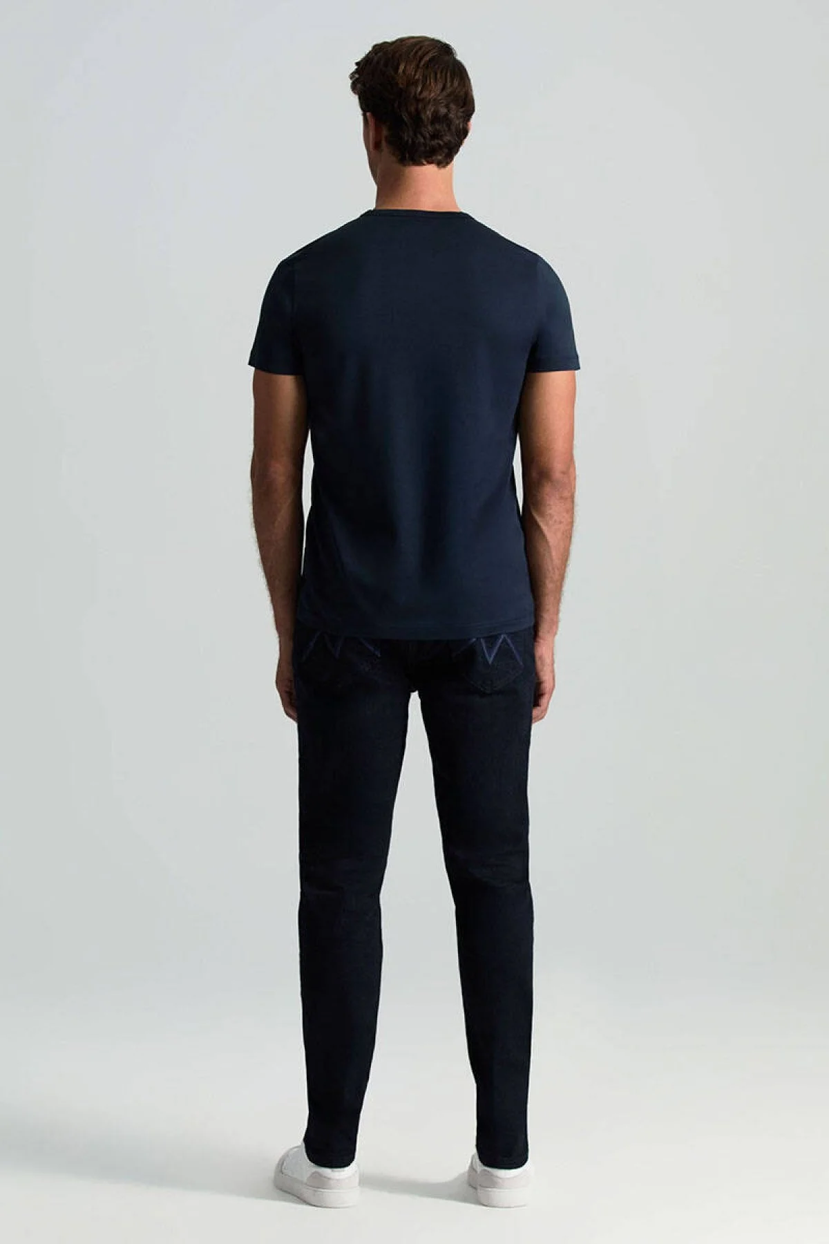 Hemington - Lacivert V Yaka Basic T-Shirt (3)
