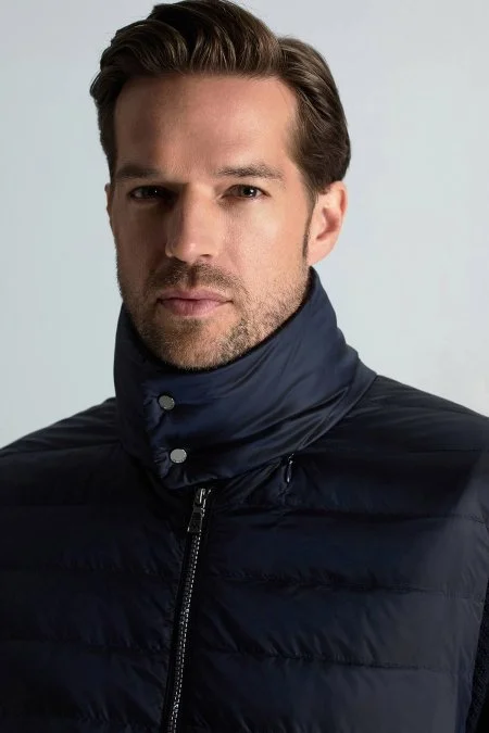 Lacivert Activewear Kaz Tüyü Şişme Yelek