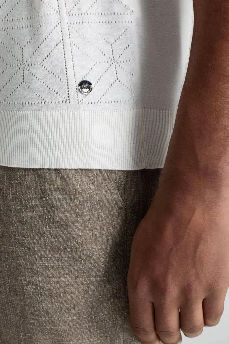 Ajur Örgü Detaylı Bisiklet Yaka Beyaz Triko T-Shirt