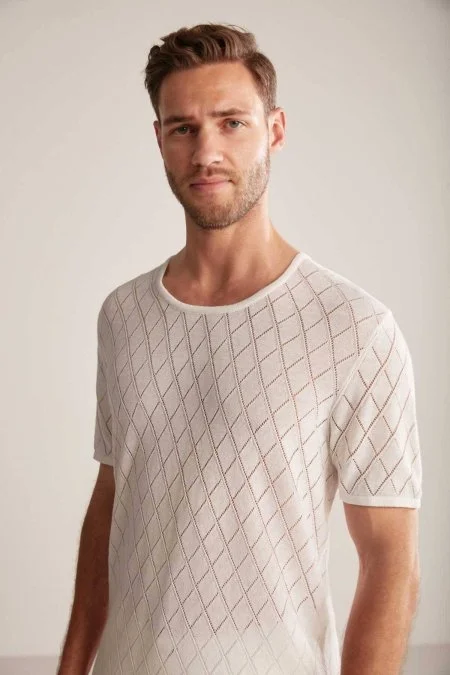 Ajur Desen Keten Pamuk Karışım Beyaz Triko T-Shirt
