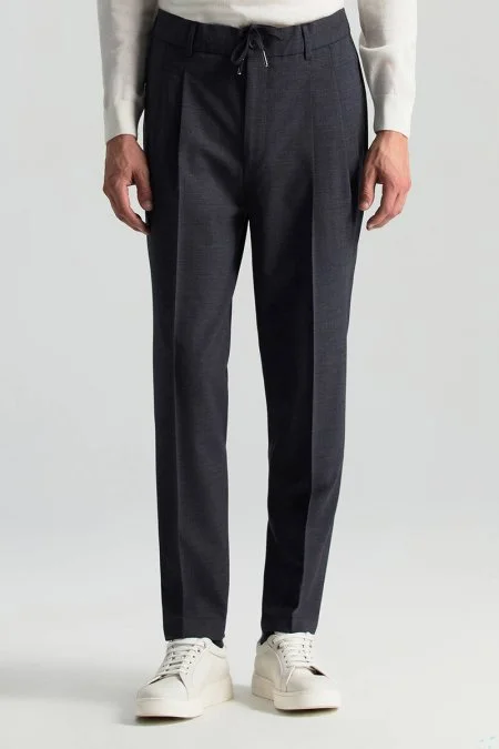 Bağcıklı Koyu Mavi Pileli Yün Chino Jogger Pantolon