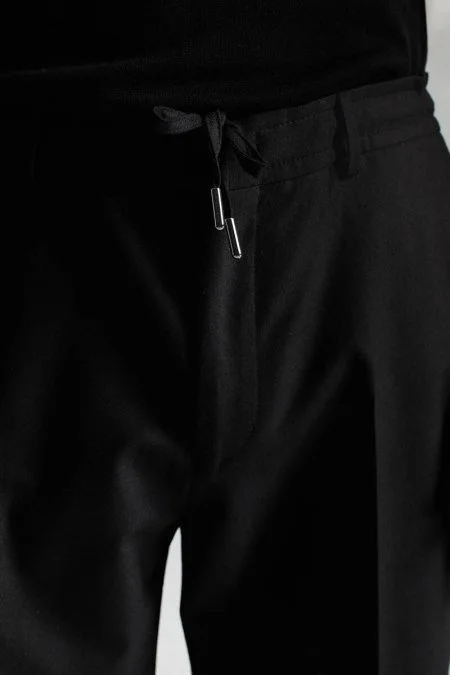 Beli Bağcıklı Siyah Yün Chino Jogger Pantolon