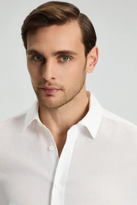 Beyaz Saf Pamuk Gömlek