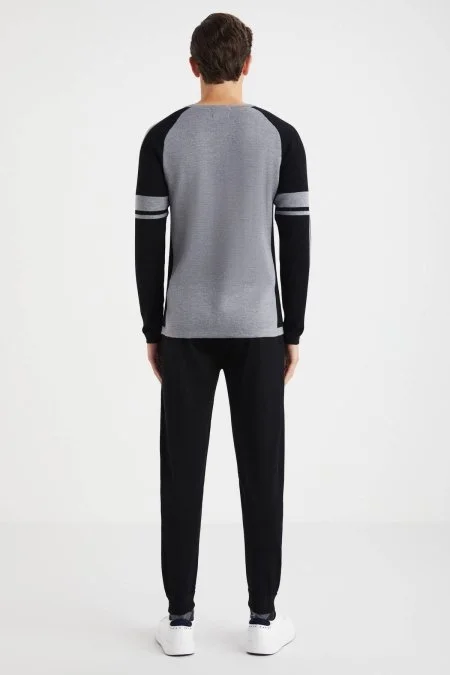 Bisiklet Yaka Merino Yün Desen Açık Gri Siyah Kazak