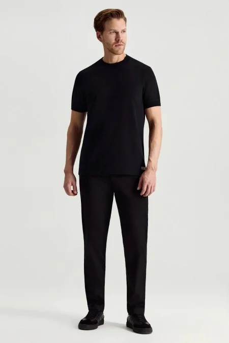 Bisiklet Yaka Rahat Resim Saf Pamuk Siyah T-Shirt