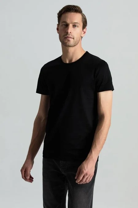 Bisiklet Yaka Siyah Basic T-Shirt