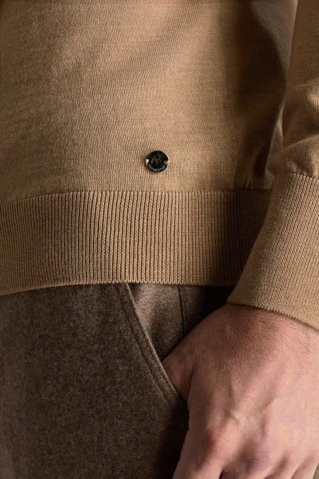 Camel Boğazlı Slim Fit Merino Yün Triko