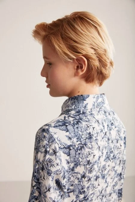 Çiçek Desen Beyaz-Mavi Saf Keten Çocuk Gömlek