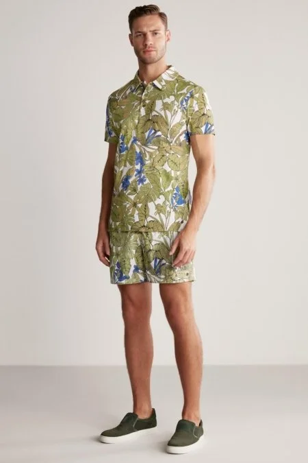 Çiçek Desen Yeşil Polo Yaka T-Shirt