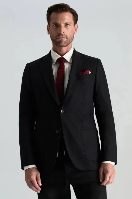 Çizgi Desenli İpek Karışım Siyah-Kırmızı Örgü Kravat