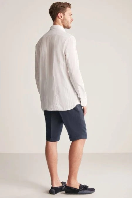 Çizgi Desen İtalyan Yaka Saf Pamuk Beyaz Gömlek