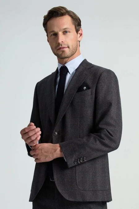 Çizgi Desenli Lacivert Örgü Kravat