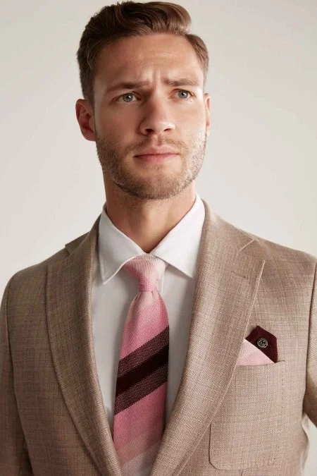 Çizgi Desen Pembe Beyaz Örgü Mendil