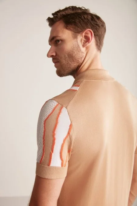 Çizgi Detaylı Kum Rengi Merserize Pamuk Triko Polo