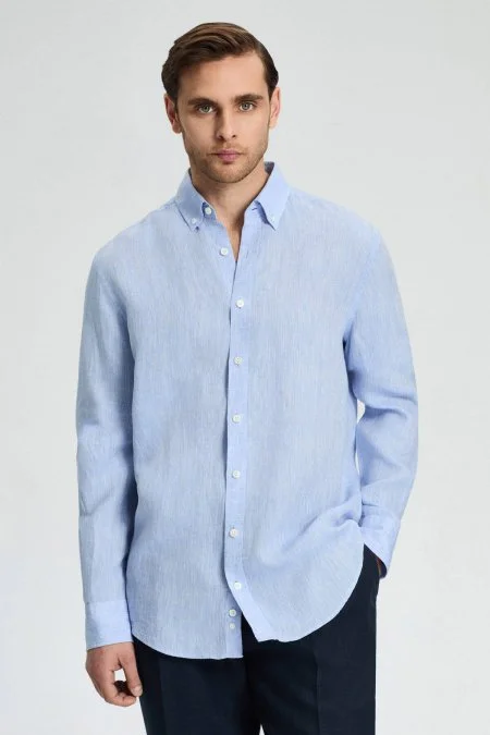 Düğmeli Yaka Saf Keten Açık Mavi Gömlek