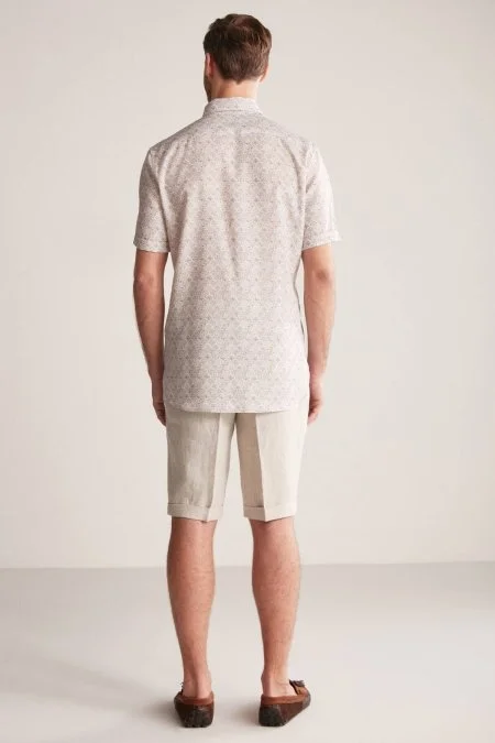 Etnik Desen Krem Rengi Gizli Düğme Kısa Kollu Tencel Gömlek