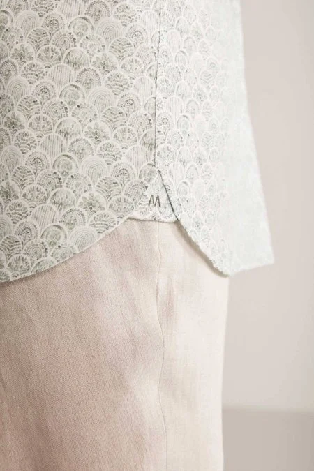 Etnik Desen Yeşil Gizli Düğme Kısa Kollu Tencel Gömlek