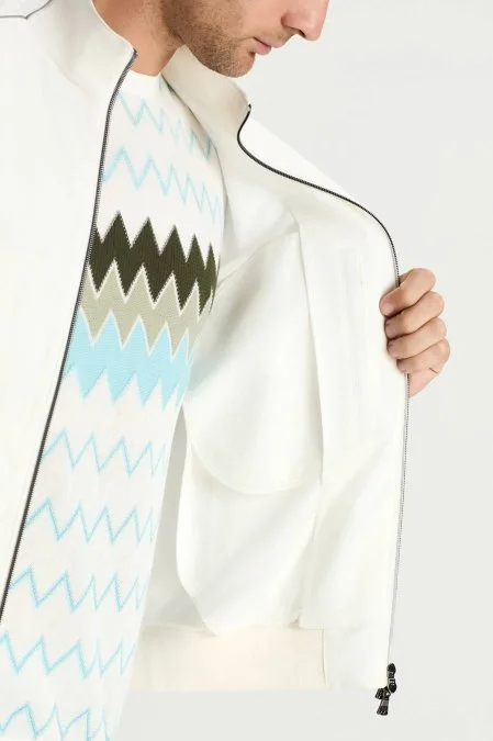 Fermuarlı Yazlık Beyaz Mont