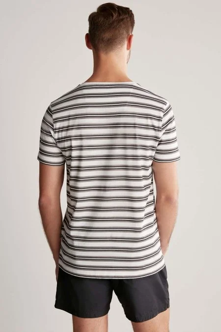 Beyaz Gri Çizgili Bisiklet Yaka Saf Pamuk T-Shirt