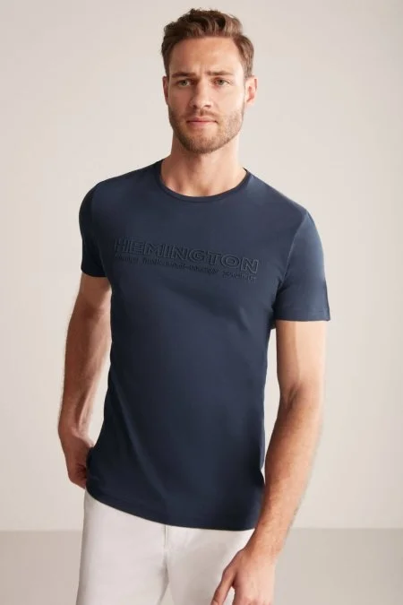 Hemington Kabartma Baskılı Lacivert Pima Pamuk T-Shirt