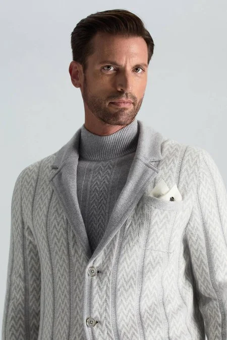 Kaşmir-İpek-Yün Karışım M Desenli Açık Gri Triko Blazer Ceket Kaşmir-İpek-Yün Karışım M Desenli Açık Gri Triko Blazer Ceket