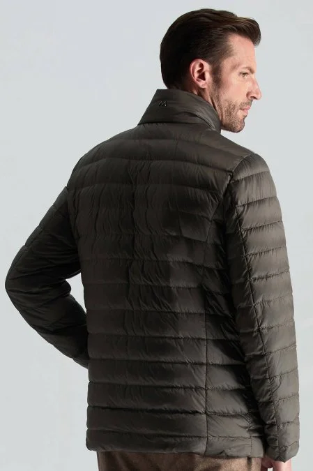 Kaz Tüyü Dolgulu Kahverengi İnce Spor Mont